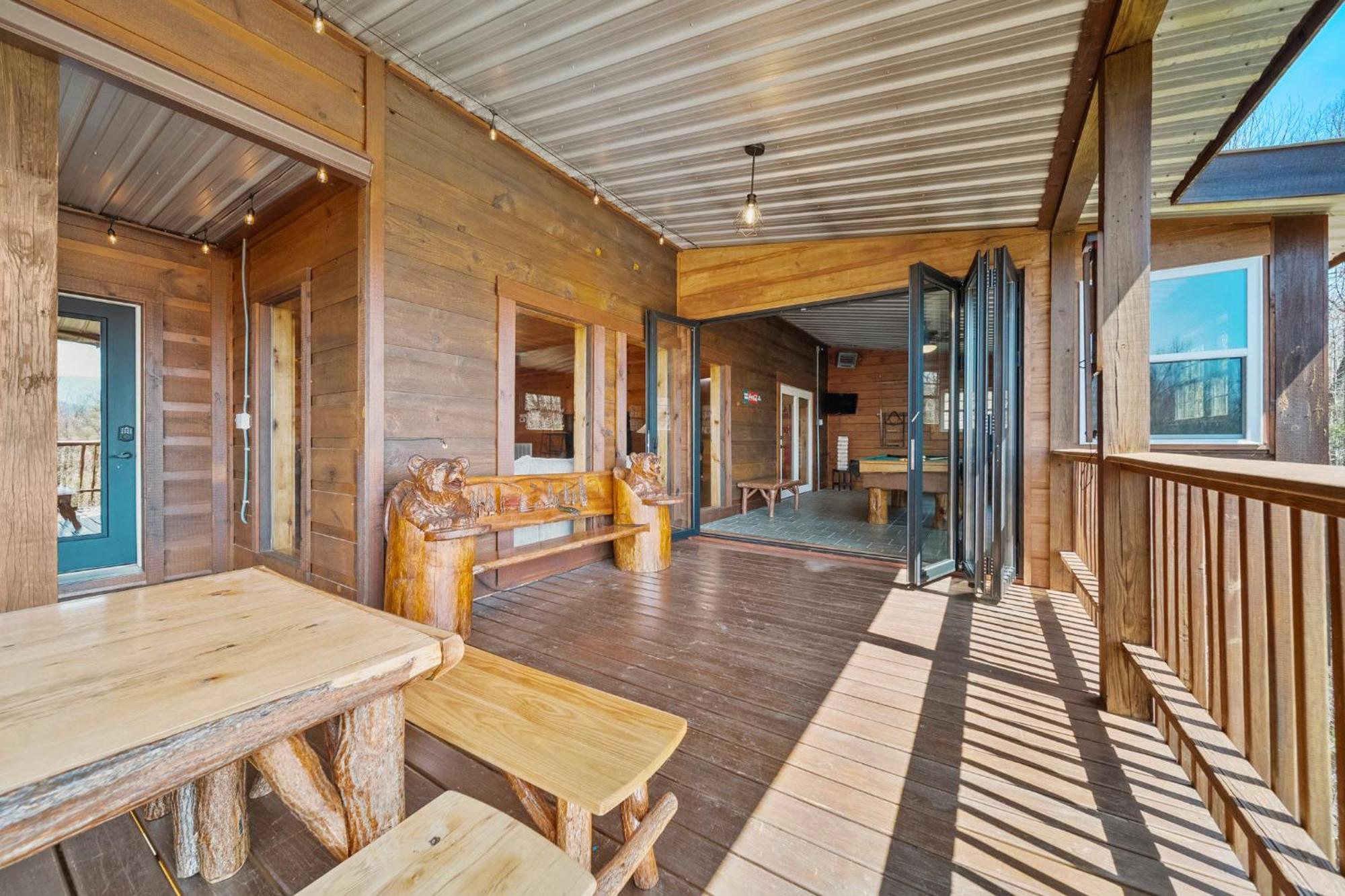 Stairway To Heaven Cabin By Staycating Гатлинбург Экстерьер фото